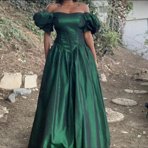 Vintage 80s emerald green, drop waist, off the... - Depop Coquette Ball Gown, Emerald Ball Gown, Puffy Sleeves Dress, Princess Coquette, Taffeta Gown, 10th Grade, Princess Gown, Green Prom Dress, 80s Dress