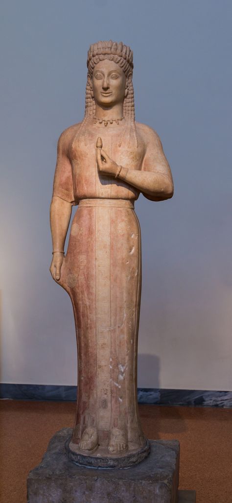 Aristion ~ Phrasikleia Kore ~ ca. 550-540 ~ Attisch ~ Archaïsche periode ~ Merenda ~ Marmer ~ Nationaal Archeologisch Museum, Athene Archaic Greece, Greek Sculptures, Art Examples, Greek Sculpture, History Art, Ancient City, Greek Art, Outdoor Sculpture, Greek Goddess