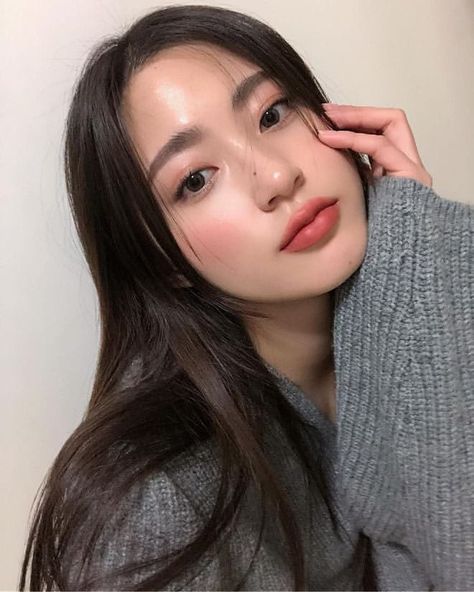 #ulzzang #makeup #korean #pretty #aesthetic Makeup Ala Korea, Makeup Asia, Makeup Ulzzang, Make Up Diy, Korean Natural Makeup, Korean Makeup Tips, Festival Make Up, Korean Makeup Look, Korean Makeup Tutorials