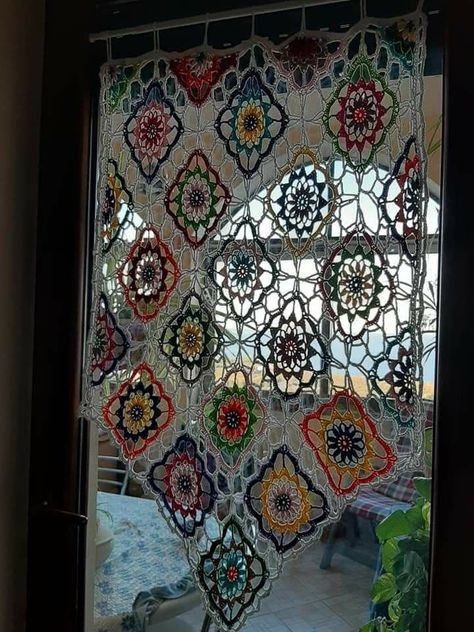 Granny Square Curtains, Crochet Window Decoration, Crochet Drapes, Apartment Nook, Crochet Window Curtain, Crochet Curtain Pattern, Crochet Fairy, Crochet Curtains, Crochet Decoration