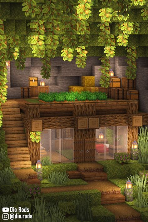 A Minecraft Lush Cave Starter House full with Interior and Exterior Decorations and a Green roof! Minecraft Lush Cave, Minecraft Cave House, Lush Cave, Minecraft Starter House, Minecraft Welten, Case Minecraft, Rumah Minecraft Sederhana, Starter House, Minecraft Interior Design