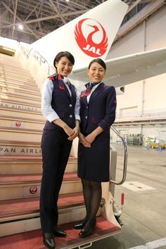 Stewardess Costume, Airline Stewardess, Stewardess Uniform, Airline Cabin Crew, Japan Airlines, Airline Uniforms, Air China, Corporate Uniforms, Air Hostess