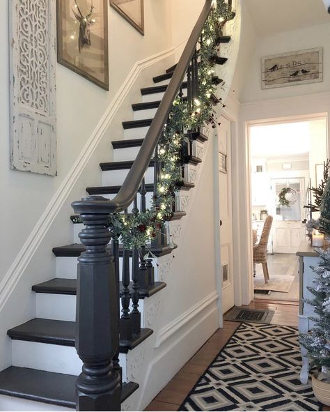 Stairs Makeover Design, Farmhouse Stairs, Painted Staircases, Diy Staircase, Stairs Makeover, Hallway Inspiration, Staircase Remodel, Staircase Makeover, Stair Remodel