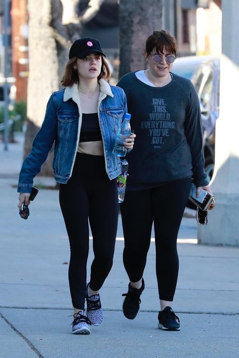 Sherpa Jacket Outfit, Donut Hat, Sherpa Trucker Jacket, Lucy Hale, Star Style, Sherpa Jacket, Trucker Jacket, Going To The Gym, Gym Outfit