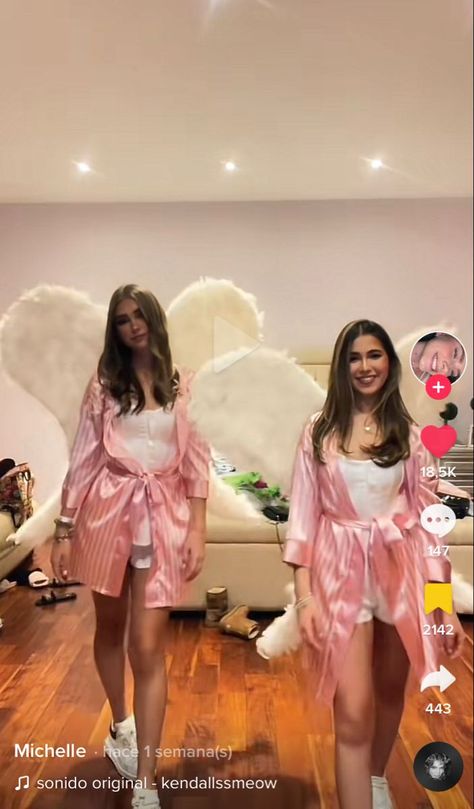 Kardashian Vs Angels Halloween, Supermodel Halloween Costume, Vs Angles Halloween Costumes, Vs Supermodel Costume, Victoria’s Secret Angel Halloween Outfit, Vs Models Halloween Costumes, Victoria’s Secret Costume Halloween, Victoria’s Secret Costume, Vs Costume Angel