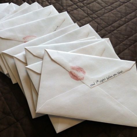 Deployment Letter Ideas, Box Of Love Letters, Love Letters With Kisses, Sealed With A Kiss, Bf Gifts, Gift Inspo, Letter Gifts, My Kind Of Love, A Kiss