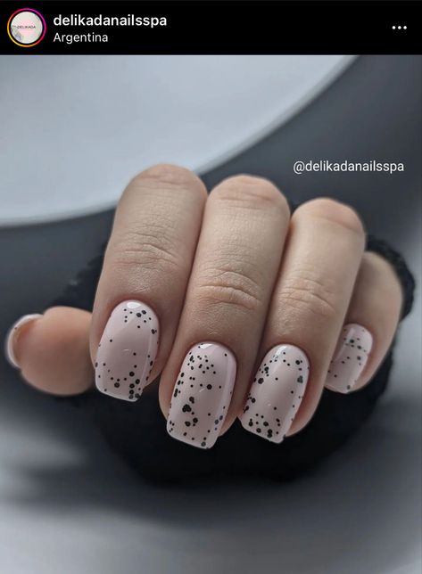 Black Spot Nails, Black Speckled Nails, Nude Nails With Black Dots, Black Dots Nails, Nails With Black Dots, Dotty Nails, Black Dot Nails, Ig Nails, Sprinkle Nails