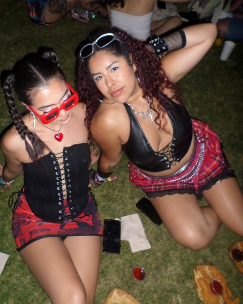 #coachella #edikted #fashion #coachella23 #coachellafashion #red #black #coordinate #corset #redskirt #redminiskirt #blackcorset Red And Black Festival Outfit, Black Coachella Outfit, Red Festival Outfit, Coachella 23, Music Festival Aesthetic, Black Festival Outfit, Coachella 2024, Festival Aesthetic, Festival Outfits Rave