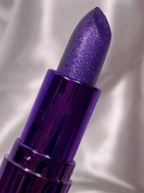 #y2k #lipstick #glitter #glittery #cybercore #makeup #lipgloss Y2k Lipstick, Cybercore Makeup, Purple Lipgloss, Purple Lip Gloss, Makeup Lipgloss, Glitter Lip Gloss, Purple Lips, Purple Lipstick, Purple Makeup