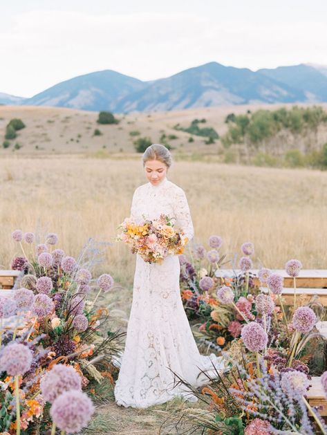 Montana Wedding Ideas, Outdoor Wedding Ceremony Aisle, Ceremony Aisle, Ceremony Design, Wedding Altars, Montana Wedding, Wedding Ceremony Flowers, Flowers Ideas, Ceremony Inspiration