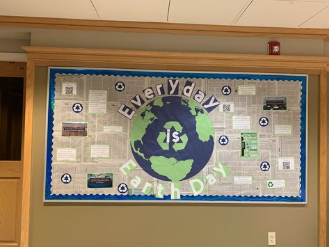 Earth Day Board Ideas, Earth Month Bulletin Board, Environmental Science Bulletin Board, Environment Bulletin Board Ideas, April Bulletin Board Ideas College, Sustainability Bulletin Board, Newspaper Bulletin Board, Earth Day Bulletin Board Ideas, College Bulletin Board