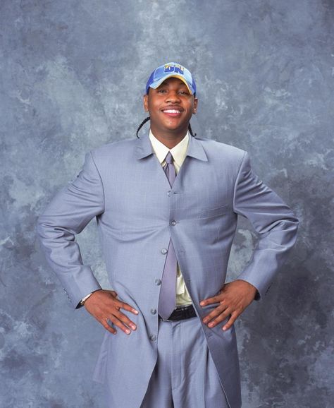 #NBADraft Carmelo Anthony - Denver Nuggets #3 (2003) Carmelo Anthony Nuggets, 2003 Nba Draft, Carmelo Anthony, Nba Draft, Allen Iverson, Denver Nuggets, Men's Blazer, Denver, Outfit Of The Day