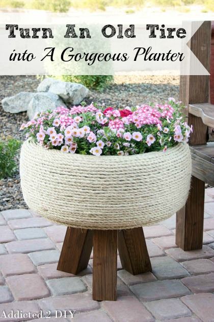 This planter is GORGEOUS!  The tutorial is simple to follow and it's hard to believe it's actually an old tire!  #oldtiresturnnew #mydiscounttire #spon #discounttire #americastire Reuse Old Tires, Tire Craft, Tire Garden, Tire Planters, Tire Art, Taman Diy, Jardim Diy, Tyres Recycle, Old Tires