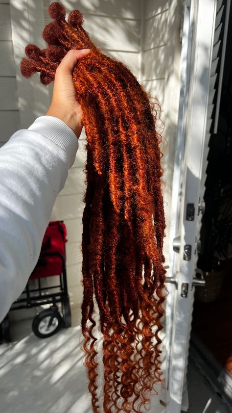 350 copper braids faux locs Copper Goddess Locs, 350 Locs, Copper Faux Locs, Ginger Faux Locs, Copper Braids, Braids Faux Locs, Faux Locs Goddess, Locs Goddess, Short Crochet