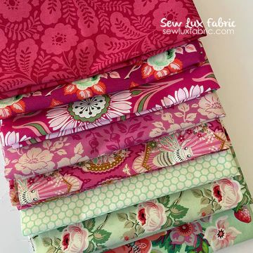 Fabric Fat Quarters, Sewing Diy, Fabric Bundle, Fat Quarter Bundles, Sewing Tips, Fat Quarters, Sewing Hacks, Diy Sewing, Fat Quarter