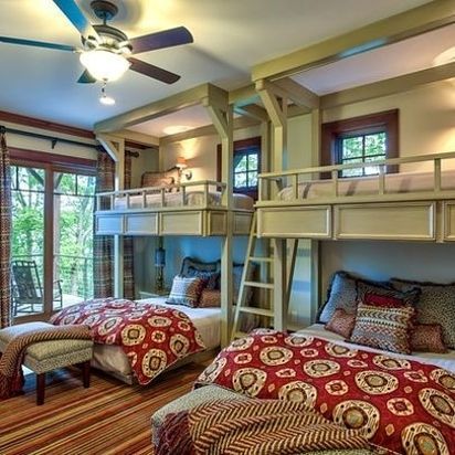 Kids will love having slumber parties in their bunkroom. | 31 Insanely Clever Remodeling Ideas For Your New Home Bunk Rooms, Children's Bedrooms, Kids Bunk Beds, Bunk Room, Traditional Bedroom, Style At Home, Cool Stuff, Design Case, My New Room