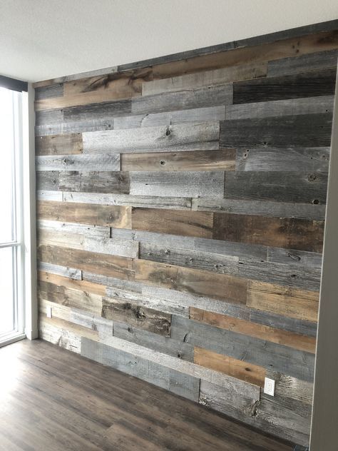 Wood Walls Living Room Rustic, Barnboard Walls, Barn Wood Wall Living Room, Rustic Accent Wall Ideas, Rustic Accent Walls, Shiplap Wall Bedroom, Pallet Wall Ideas, Wood Walls Living Room, Pallet Accent Wall