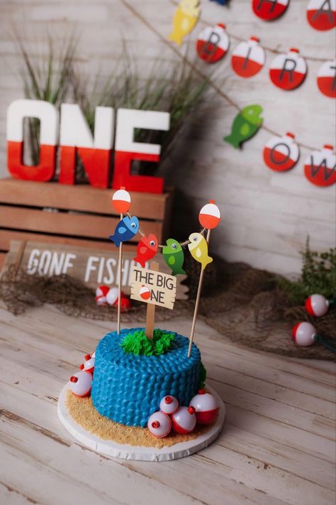 1st birthday smash cake Ofishally One Smash Cake Pictures, O Fishally One Smash Cake, Bobber Smash Cake, Fish Smash Cake, Fishing Smash Cake 1st Birthdays, Oh'fish'ally One Smash Cake, O Fish Ally, Bday Party Kids, Creative Party Ideas