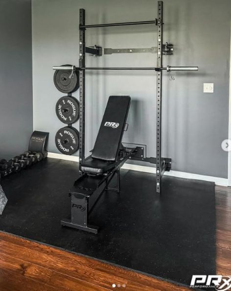 Fitness Competition Diet, Basement Gym Ideas, Dream Home Gym, Home Gym Setup, Home Gym Garage, Half Rack, Gym Setup, Basement Gym, Gym At Home