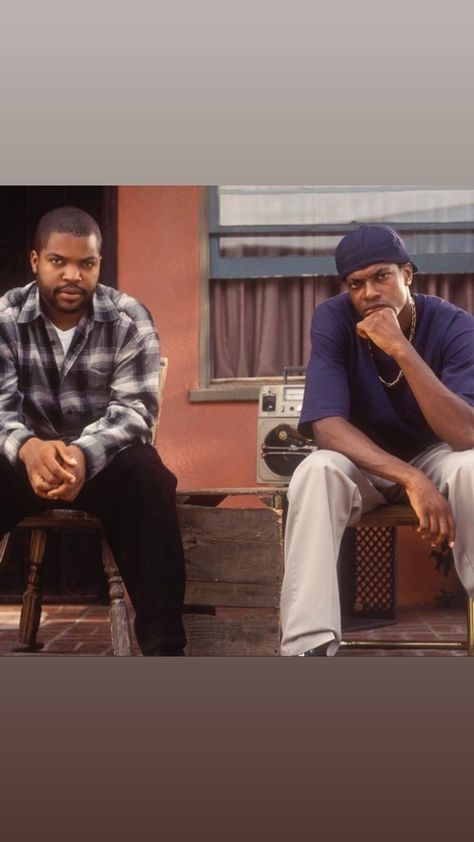 Friday Wallpaper Movie, Chris Tucker Wallpaper, Friday Movie Aesthetic, Ice Cube And Smokey, Ice Cube Friday, Smokey From Friday, Smokey Friday, Friday Wallpaper, John Witherspoon