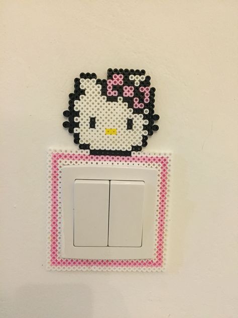 Light Switch Frame, Sanrio Diy, Hamma Beads Ideas, Easy Perler Bead Patterns, Melty Bead Patterns, Pearl Beads Pattern, Easy Perler Beads Ideas, Hello Kitty Crafts, Hama Beads Design