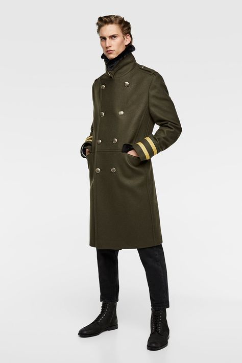 Military Trench Coat, Military Style Dress, Deconstruction Fashion, Military Style Coats, Military Coat, Zara Man, Military Style, Clothes Ideas, Leather Outfit