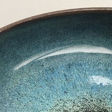 Glazed with Amaco potter’s choice textured turquoise over blue midnight. #pottery #potterylove #pottersofinstagram #instapottery #ceramics… Ceramic Glaze Ideas, Textured Turquoise, Pottery Pinch Pot, Glaze Ideas, Amaco Glazes, Ceramic Glaze Recipes, Glazing Techniques, Pottery Handbuilding, Clay Bowl