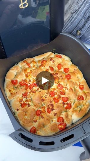 21K views · 241 reactions | Easy bread in the Air Fryer! | Easy bread in the Air Fryer!

I try the viral focaccia bread in the air fryer. | By Justine Kameron | Alright, those were just my
Rhodes dinner rolls that we have in our greased air fryer.
I'm going to go ahead and pop this in there. Keep my air
fryer off and let them rise. Alright, our dinner rolls have
risen. Look how beautiful those look. We're instantly going to
just drizzle our olive oil on top of these. Just a quick,
beautiful drizzle. Easy butter if you don't have olive oil but
this is what's going to make it great and I cleaned my hands
and we're just going to go ahead and push down our rolls
the olive oil helps from helps our fingers not stick this is
going to be really good you guys okay don't forget we
greased our air fr Air Fryer Focaccia Bread Rhodes, Air Fryer Focaccia Bread, Justine Kameron, Rhodes Dinner Rolls, Air Fryer Easy, Rhodes Rolls, Foccacia Bread, Easy Butter, Blueberry Lemon Cake