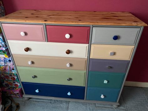 Chalk Paint Chest Of Drawers Ideas, Painted Chest Of Drawers Ideas, Cupboard Painting Ideas, Chalk Paint Chest Of Drawers, Cupboard Painting, Clothes Drawer, Painted Drawers, Painted Chest, Painted Dresser