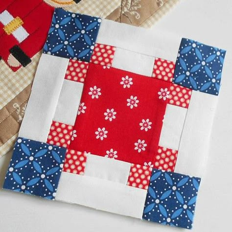 Block Quilt Ideas, Quilt Blocks Easy, Block Quilt, Quilt Block Patterns Free, Quilt Square Patterns, Sampler Quilts, Patriotic Quilts, Patchwork Quilt Patterns, Quilt Block Tutorial