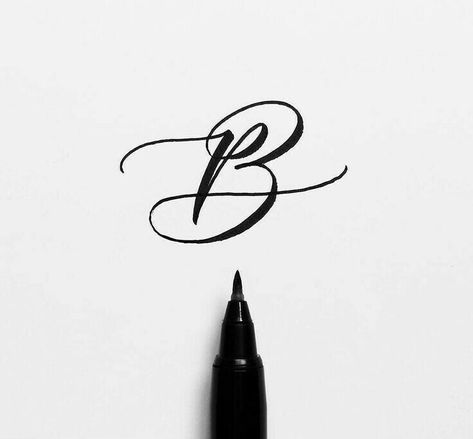 B Calligraphy, P Alphabet, Art Deco Sofa, Letter Art Design, Pearl Logo, Nail Salon Design, Calligraphy Quotes Love, Swag Makeup, Signature Ideas