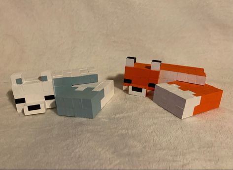 Handmade Minecraft Fox Block Art Wooden Block Art Ideas, Wooden Pixel Art, Minecraft Wooden Block Crafts, Minecraft Block Art, Minecraft Handmade, Diy Minecraft Decorations, Minecraft Diy Crafts, Minecraft Room Decor, Minecraft Diy