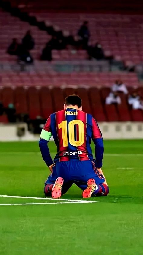 Messi Barca, Lionel Messi Fc Barcelona, Football Or Soccer, Football Camp, Barcelona Players, Team Goals, Lionel Andrés Messi, Cristiano Ronaldo Lionel Messi, Leonel Messi