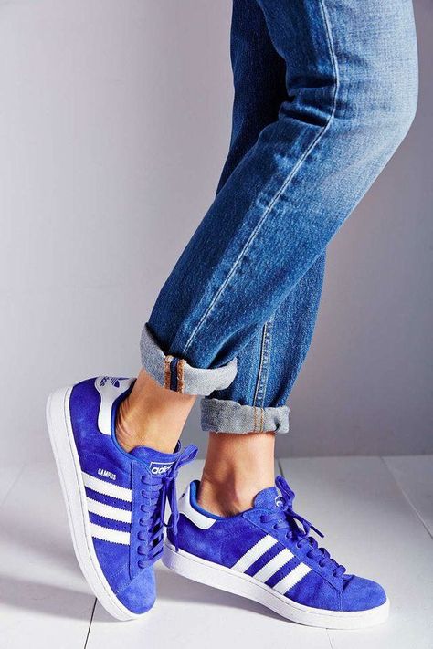 Mode Shoes, Adidas Shoes Women, Adidas Original, Adidas Campus, Free Shoes, Nike Shoes Women, Looks Chic, Shoes Outlet, Adidas Gazelle