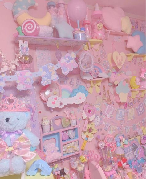 Sanrio Bedroom, Fairy Kei Aesthetic, Minecraft Interior, Kawaii Bedroom, Minecraft Interior Design, Instagram Direct, Pastel Room, Pink Teddy, Pretty Room