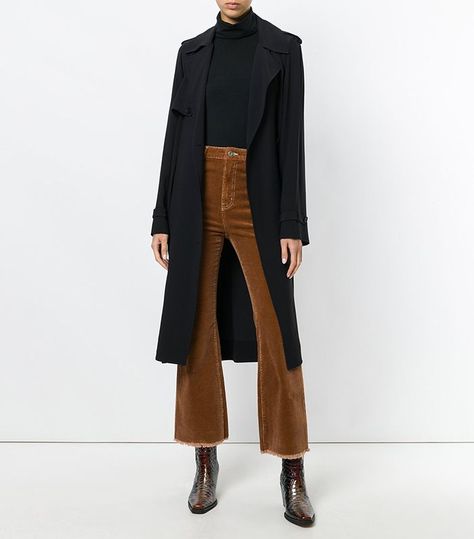 Corduroy Culottes Outfit, Mustard Corduroy Pants Outfits, Bootcut Corduroy Pants Outfit, Black Courdory Pants Outfits, How To Style Corduroy Pants, Wardrobe Plan, Corduroy Pants Outfit, Culottes Outfit, Mustard Yellow Sweater