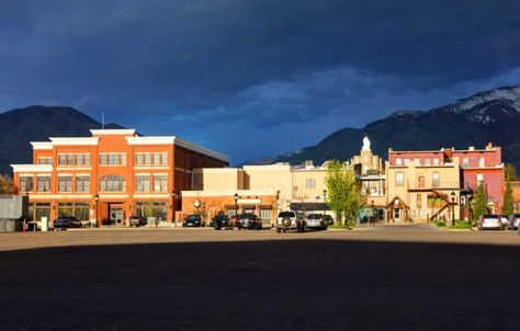 Logan, Utah, is certainly special in every way, but during the warmer months of the year, this Cache Valley town truly shines. Cache Valley Utah, Utah State University, Bear Lake, Stay Overnight, Scenic Byway, Nature Trail, Scenic Drive, Scenic Views, Months In A Year