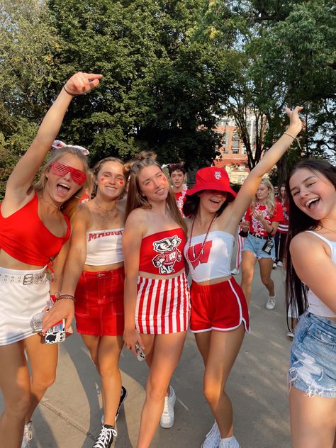 Uw Madison Tailgate Outfits, University Of Wisconsin Madison Game Day, Red Out Football Game Outfit, Badger Game Day Outfit, Wisco Gameday Outfits, Uw Madison Game Day, Red And White Game Day Outfit, Wisconsin Badgers Game Day Outfit, Wisconsin Game Day Outfit