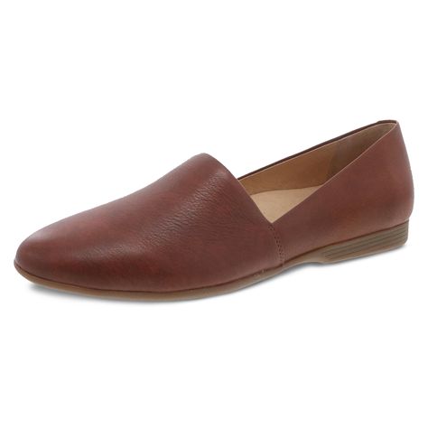 PRICES MAY VARY. SIMPLE STYLE: Our Larisa slip-on flat shoes offer classic sophistication that transitions from day to night with ease; from casual to dressy, these versatile women's shoes have you covered, comfortably. ALL DAY COMFORT: An ideal work shoe for women on the go, the removable molded EVA footbed includes Dansko Natural Arch technology and memory foam cushioning for comfort and support. QUALITY CONSTRUCTION: The cute, comfortable shoes are made with premium leather uppers, leather an Winter Shoes For Work, Winter Dress Shoes Womens, Business Casual Flats, Arch Support Shoes, Leather Flats Women, Flats For Women, Work Shoe, Casual Flat Shoes, Light Weight Shoes