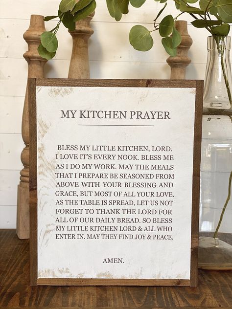 Scripture Wall Art Kitchen, Christian Dining Room Decor, Bible Verse For Kitchen, Christian Kitchen Signs, Christian Restaurant, Dining Pantry, Christian Kitchen Decor, Dinner Prayer, Pantry Sign