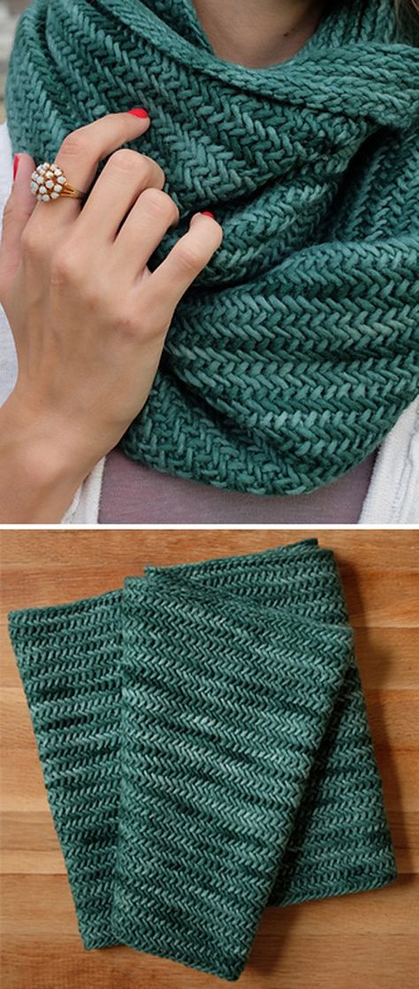 Big Herringbone Cowl - Free Knitting Pattern Amigurumi Embroidery, Herringbone Knitting Pattern, Diy Finger Knitting, Cowl Crochet, Brioche Knitting, Brioche Stitch, Sewing Equipment, Crochet Beanie Hat, Finger Knitting