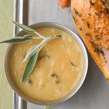 Apple Cider Sauce, Turkey Sauce, Cider Recipes, Gluten Free Sauces, Pork Sauce, Cider Recipe, Apple Dip, Roast Turkey, Hot Cider