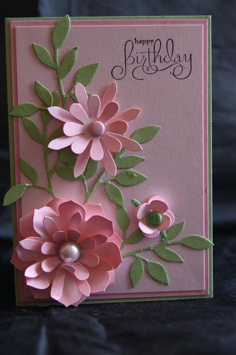 Today we are having a flashback thursday! I thought it would be interesting to check out which card has been my most viewed/shared card and it is this one from June of 2011! It was made with stampi... Flower Birthday Cards, Kraf Diy, Crafts Paper, Birthday Cards Diy, Punch Cards, Handmade Greetings, Handmade Birthday Cards, Pretty Cards, Floral Cards