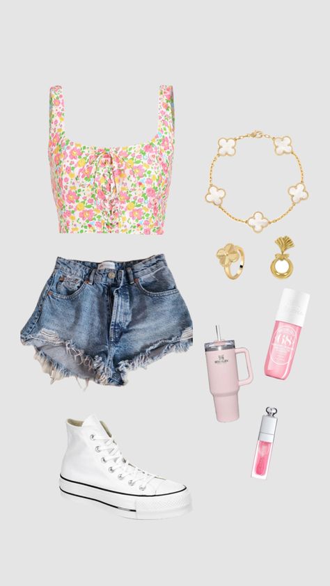 #myfirstshuffle Outfit Ideas For Spain, Cute Outfit Collage, La Outfits, Soccer Outfits, Summer Stuff, Spring Break Outfit, Outfit Collage, Outfit Inspo Summer, Casual Preppy Outfits