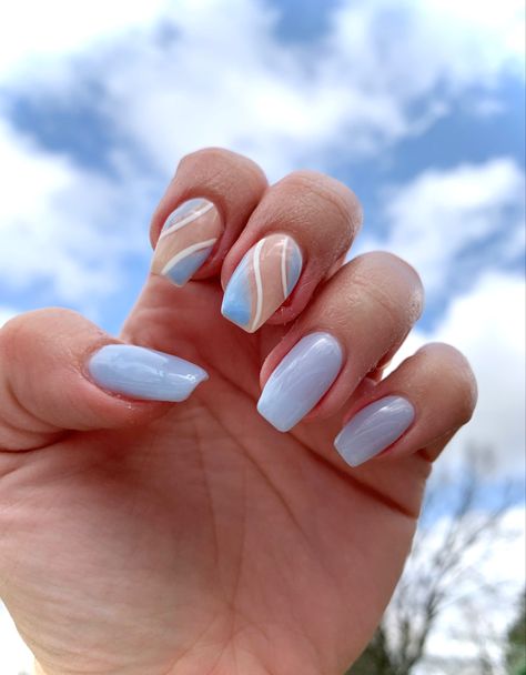 Simple Icy Blue Nails, Light Blue Nails With Design Spring, Sky Blue Gel Nails Short, Nail For Blue Dress, Homecoming Nails Blue Dress, Sky Blue Nails Acrylic Design, Powder Blue Short Nails, Light Blue Graduation Nails, Sky Blue Prom Nails