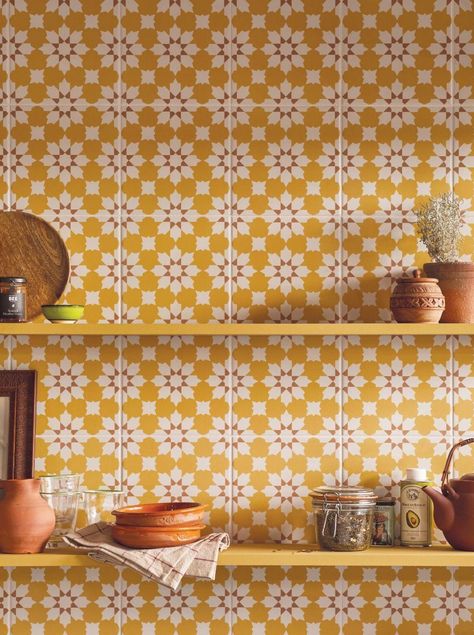 Yellow Kitchen Tile, Orange Bathroom Tiles, Yellow Kitchen Tiles, 70’s Kitchen, 60s Bathroom, 1970s Bathroom, Moroccan Tile Backsplash, Patterned Kitchen Tiles, 70s Kitchen