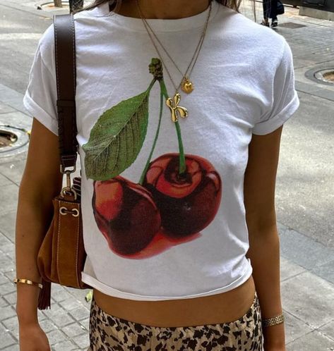 Cherry Print, Mode Inspo, Inspired Outfits, Fashion Killa, Outfit Details, Crop Tee, Fitness Inspo, Passion For Fashion, Pretty Outfits