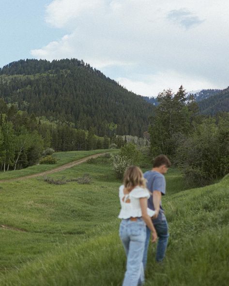 Remi + River How perfect are these two??🥹 #idahoweddingphotographer #idahophotographer #engagementideas #engagementphotos #coupleshoot #coupleoutfits #idaho #engaged #utahwedding #utahweddingphotographer #utahphotographer #idahofallsphotographer #rexburgphotographer Dna Photography, Meadow Photoshoot, Mountain Proposal, Loving Relationship, Couples Photo, The Love Club, Couple Photoshoot Poses, Utah Wedding Photographers, Wedding Engagement Photos