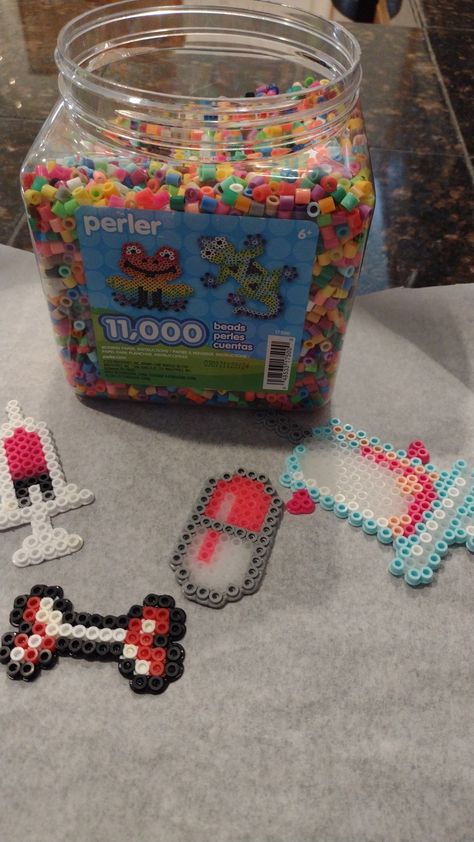 No:) Hello Kitty Videos, Kandi Cuff, Easy Perler Beads Ideas, Diy Perler Bead Crafts, Strung Beads, Kandi Bracelets, Kandi Patterns, Diy Perler Beads, Perler Bead Art