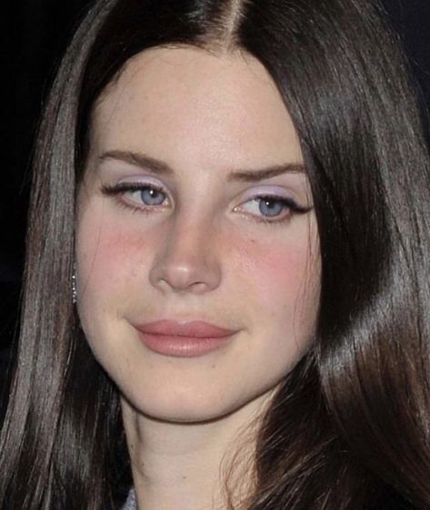 Lana Rey, Elizabeth Grant, Blue Hydrangeas, Lana Del Ray, Iconic Women, Beauty Queens, About Hair, Makeup Inspo, Maquillaje De Ojos